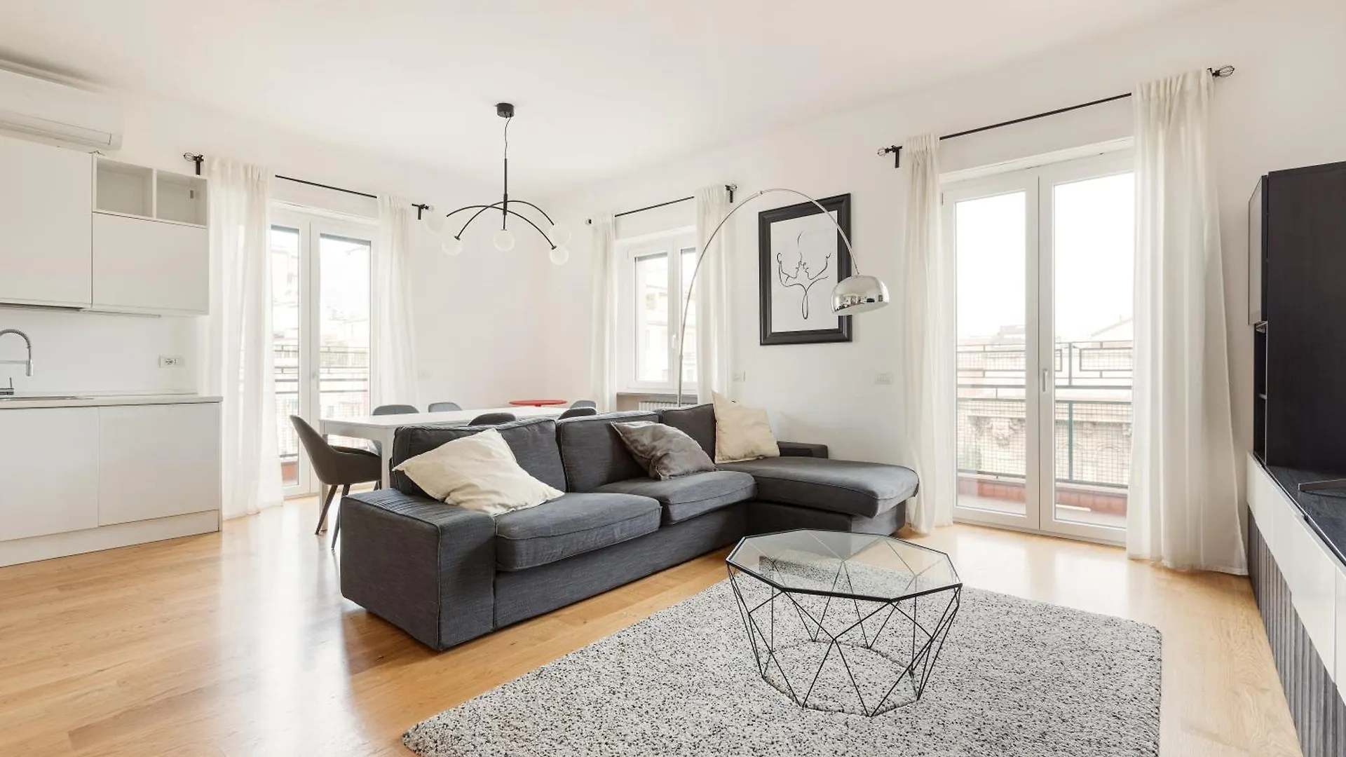 Bright Apartment Milano Centrale Italia